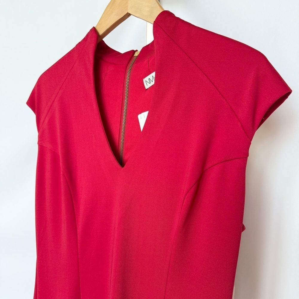 Nwt!! Neiman Marcus Women's Red V-Neck Cap Sleeve Midi Dress Size L Gold Zipper — image 5 of 8